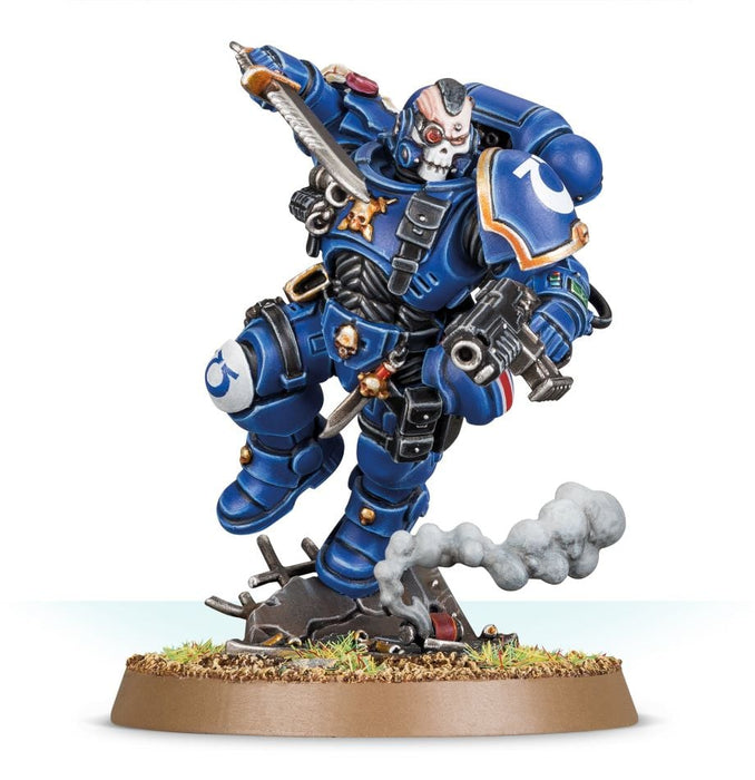 Warhammer 40000 - Space Marines: Primaris Lieutenant in Reiver Armour